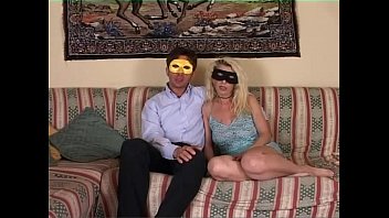 porn итальянская пара в любительском видео хочет чтобы за ними наблюдали пока они трахаются porn