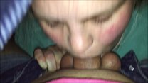 porn отчаянная тинка крадется к своему парню в свою комнату а затем сосет его член под прикрытием пока родители глотают porn