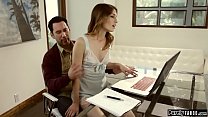 porn юная падчерица соблазняет своего отчима porn