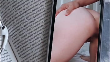 porn 当たり前の様に中出しを受け入れるザーメンタンク肉便器人妻不倫も他人中出しsexも悪気は一切無し素人中出しハメ撮り舞40代中出し大好きパイパン主婦 porn