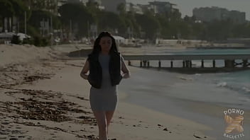 porn диди красивая брюнетка с двумя большими членами porn
